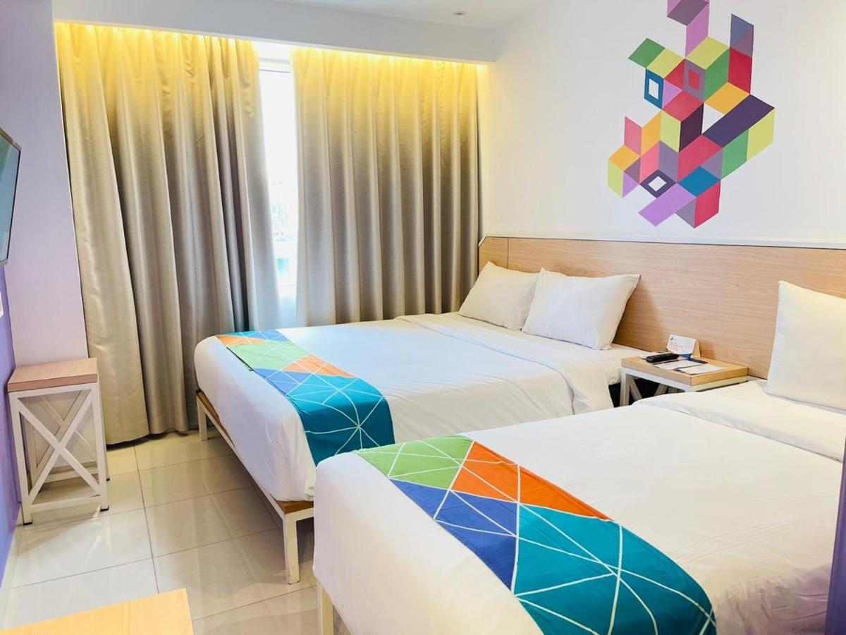 ดาฟาม เอ็กซ์เพรส จักซา จาการ์ตา Hotel ภายนอก รูปภาพ